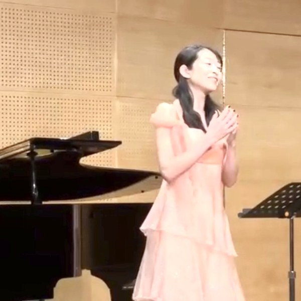 訪問演奏の様子